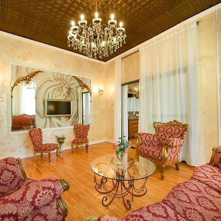 The Museum - Wonderful Super Central Apartment Βουκουρέστι Εξωτερικό φωτογραφία