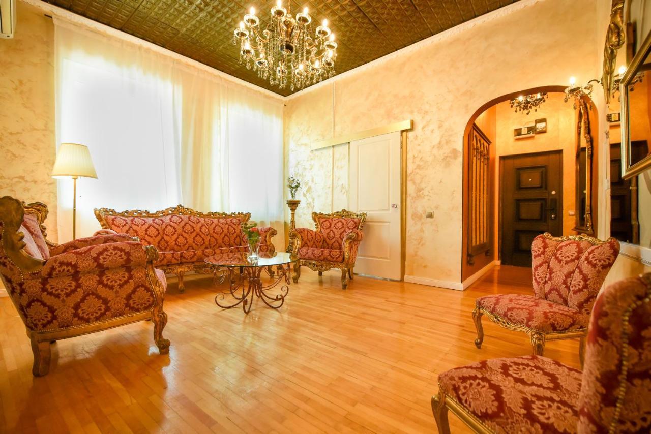The Museum - Wonderful Super Central Apartment Βουκουρέστι Εξωτερικό φωτογραφία