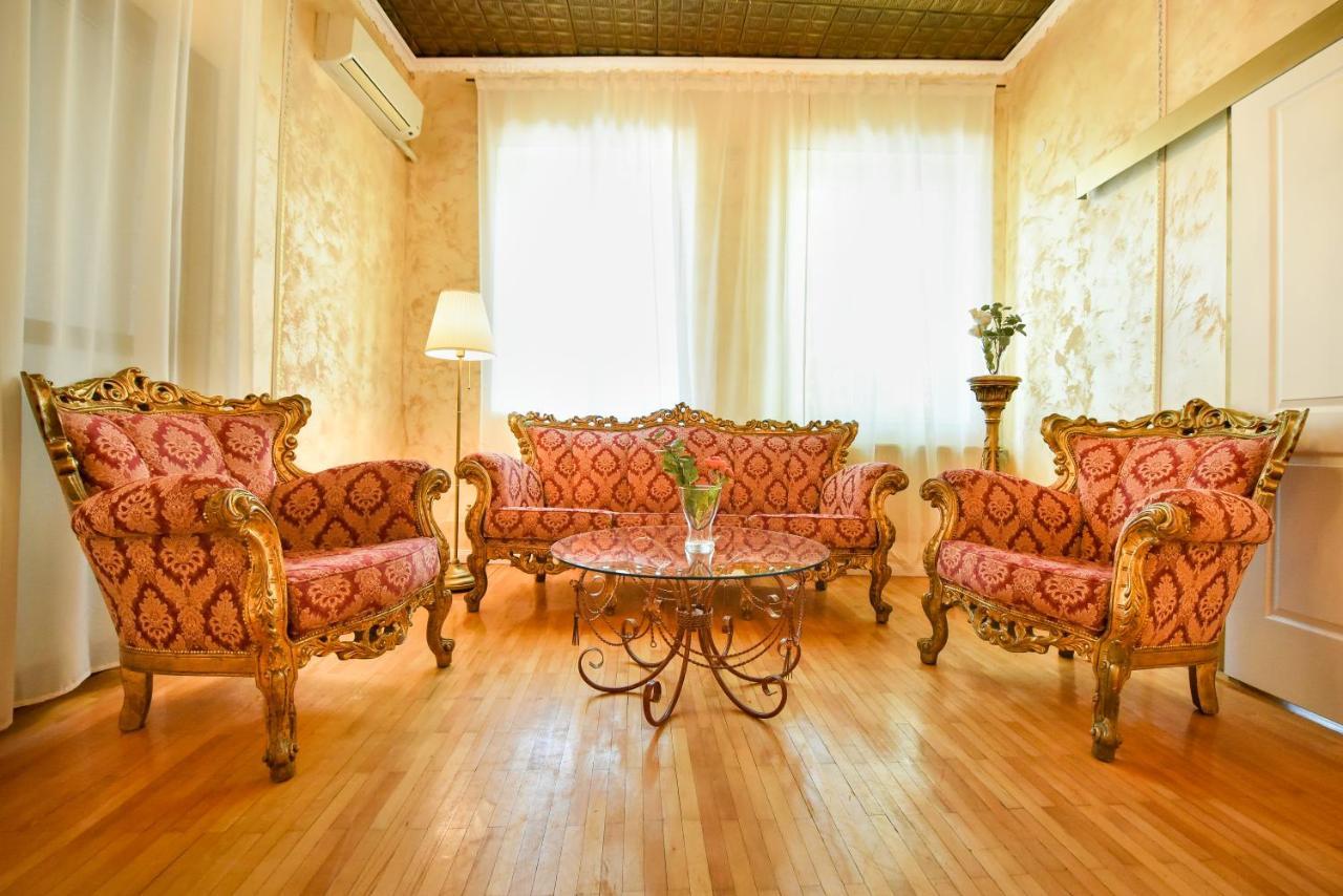 The Museum - Wonderful Super Central Apartment Βουκουρέστι Εξωτερικό φωτογραφία