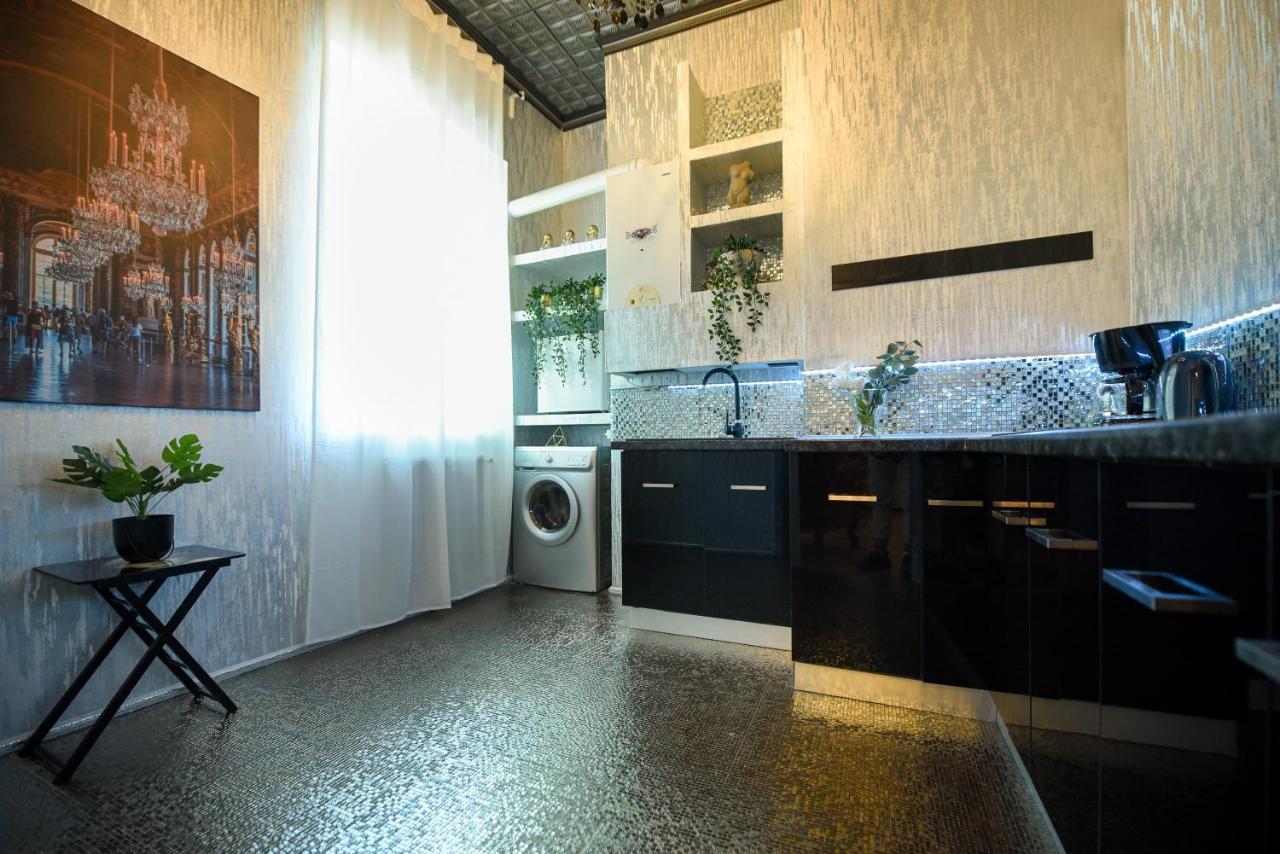 The Museum - Wonderful Super Central Apartment Βουκουρέστι Εξωτερικό φωτογραφία